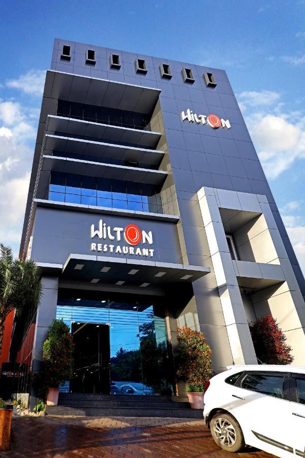 Hotel Wilton Sultan Bathery Exterior foto